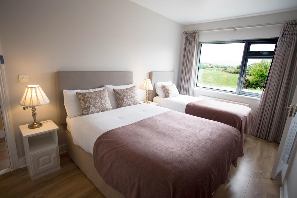 Island View House Bed & Breakfast Castletownbere Exterior photo
